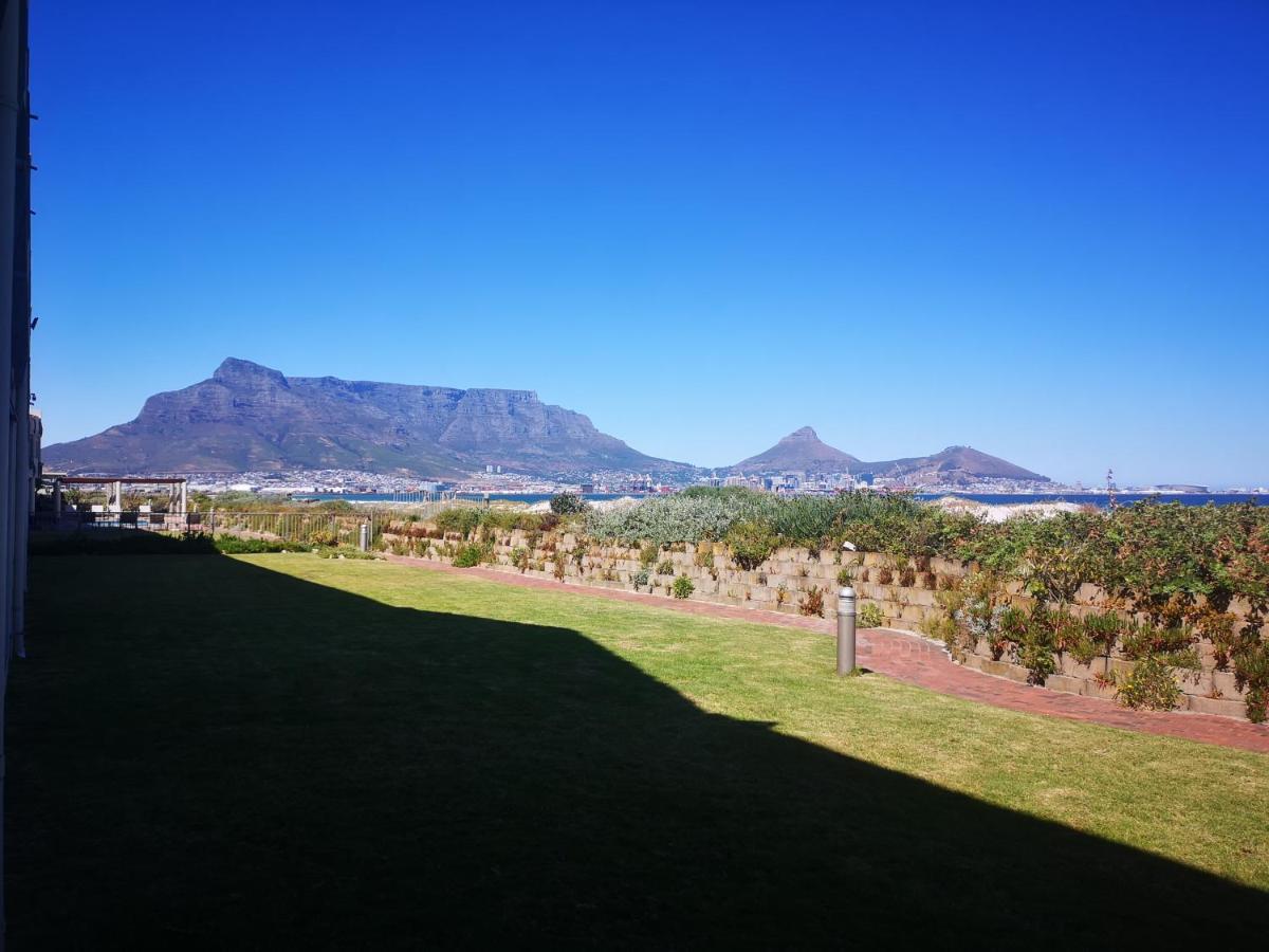 Family Beachfront Leisure Bay * Cape Town