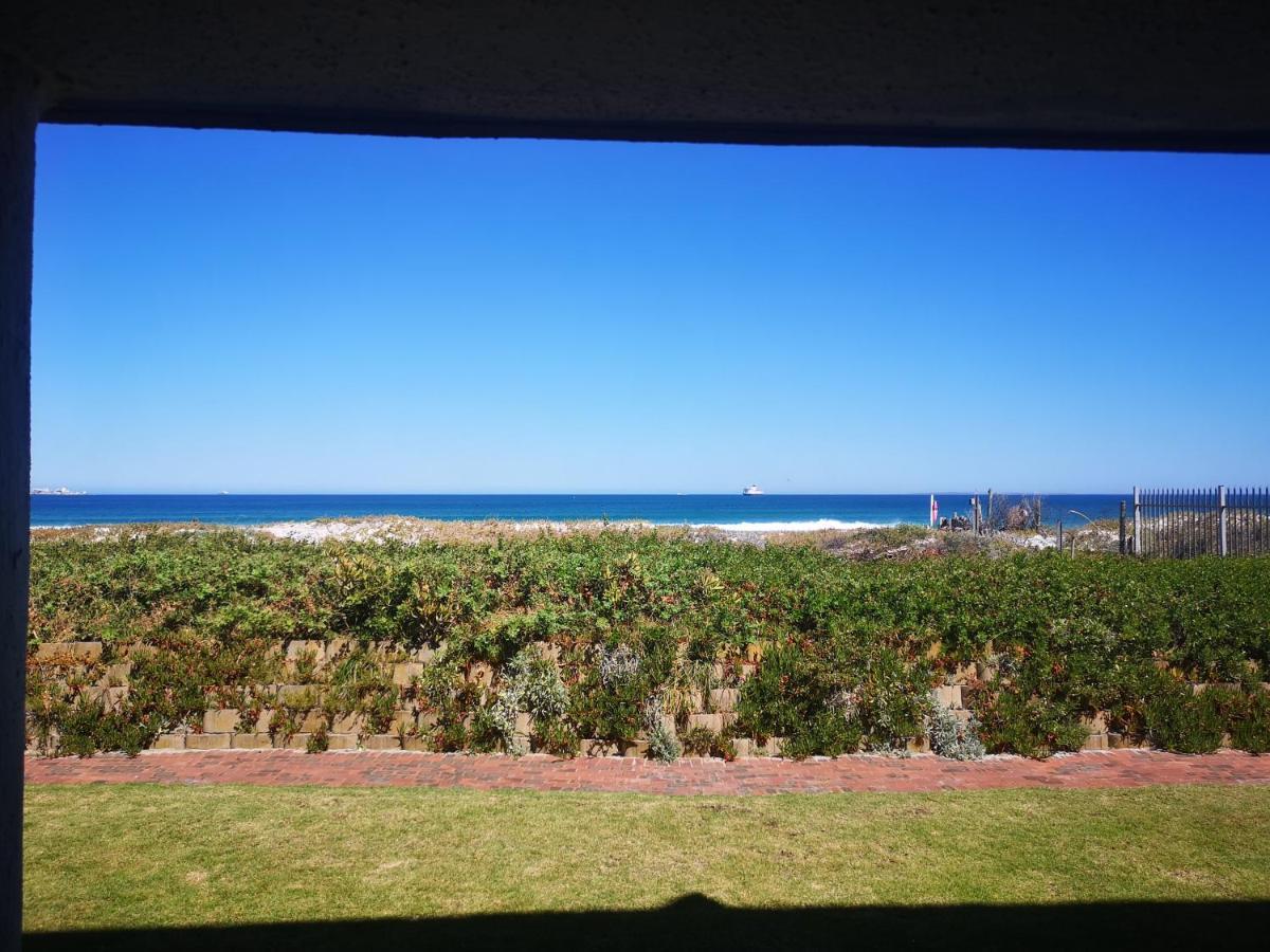 Family Beachfront Leisure Bay Apartment Cape Town