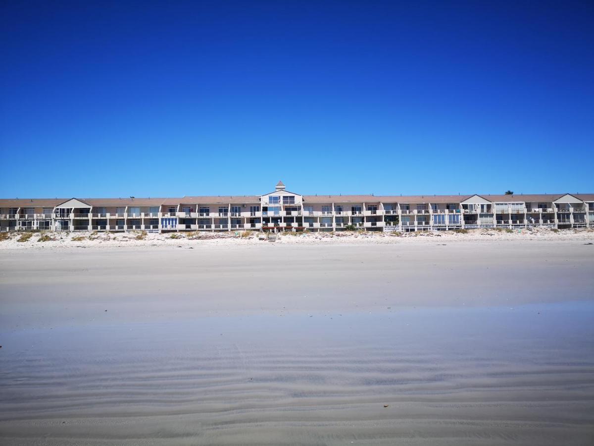 Family Beachfront Leisure Bay Apartment Cape Town