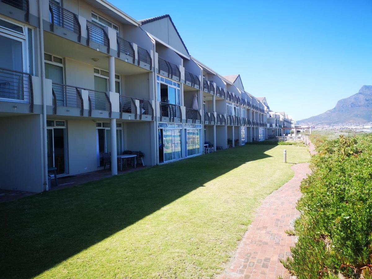 Family Beachfront Leisure Bay Apartment Cape Town